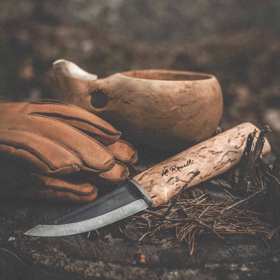 roselli-er-puukko-puukko-carbon-maserbirke-lederscheide image 4